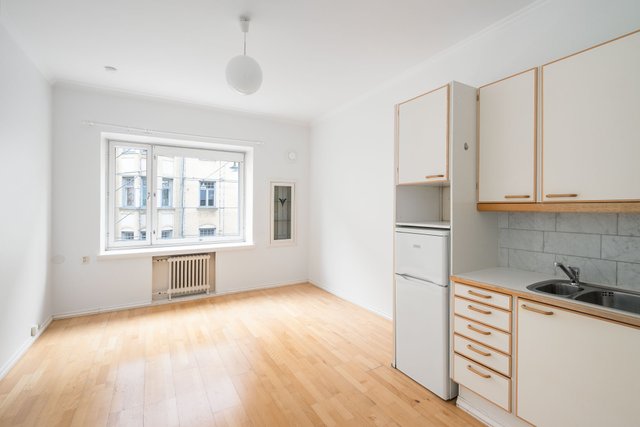 Pietarinkatu 15, Helsinki (Ullanlinna), Kuva 4, esikatselu