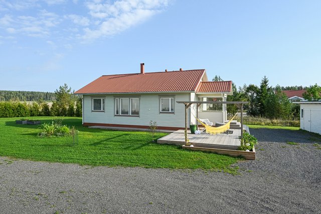 Punahiekantie 9