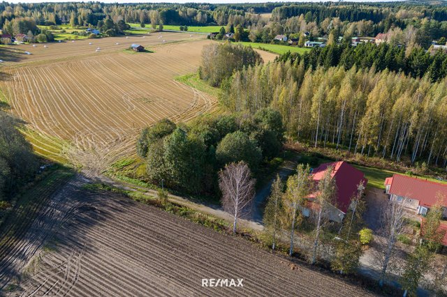 Tuulos rivitalotontit Hämeenlinnassa