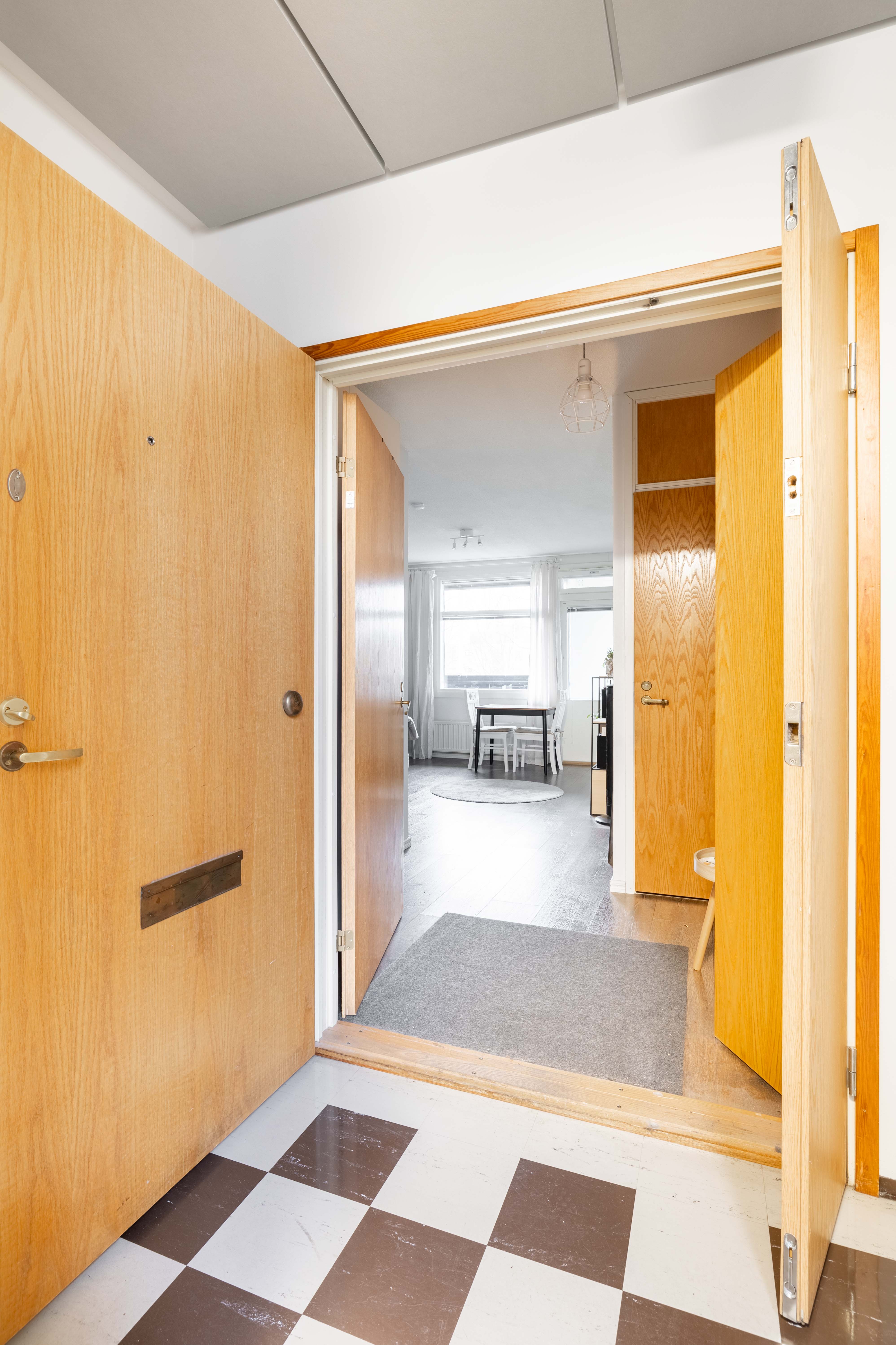 Kaupinmäenpolku 9, Helsinki (Lassila, Haaga), Kuva 9