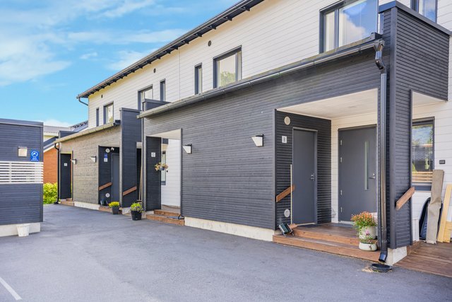 Osmankäämintie 11, Vantaa (Viertola), Kuva 17, esikatselu