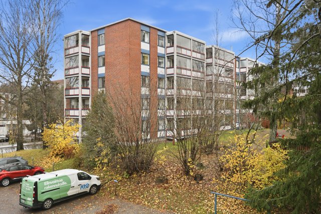 Lammaskuja 2, Vantaa (Pähkinärinne, Hämeenkylä), Kuva 1, esikatselu