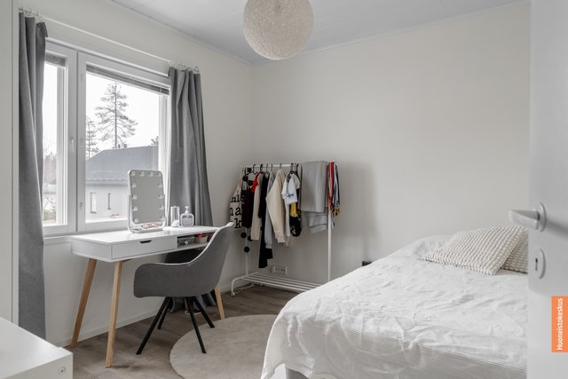 Tikkaajankatu 4, Turku (Yli-Maaria), Kuva 15, esikatselu