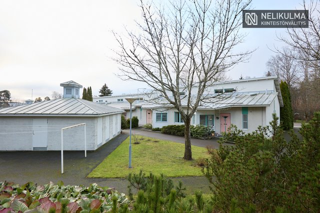 Rakennusmestarintie 15 as