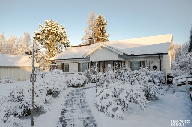 Kelokuusentie 14, Oulu (Iinatti), Kuva 31, esikatselu