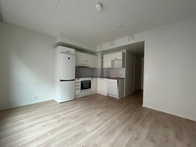 Vehkapolku 10, Vantaa (Tikkurila), Kuva 1, esikatselu