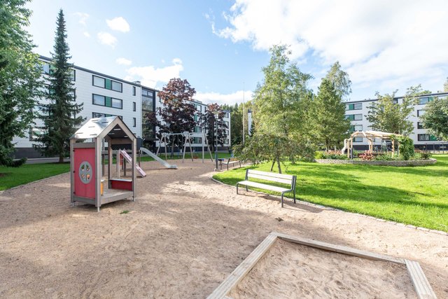 Varkkavuorenkatu 40 A