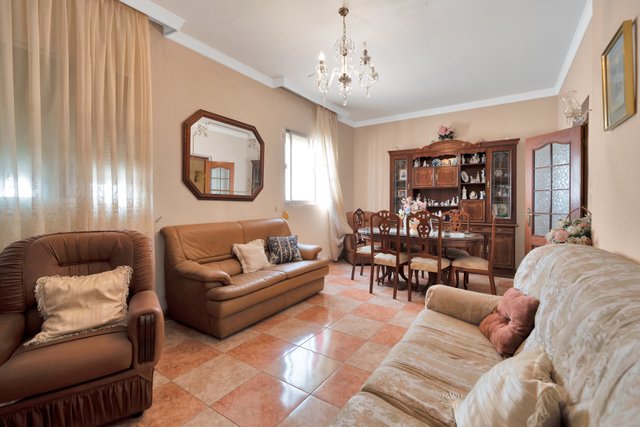 CL PEDRERAS 27 11300 LA LINEA DE LA CONCEPCION [CÁDIZ]