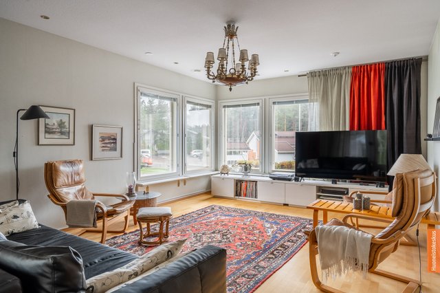 Tahvanankatu 11, Turku (Yli-Maaria), Kuva 8, esikatselu