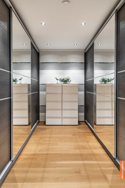 Niemenloukkaantie 36, Turku (Hirvensalo), Kuva 17, esikatselu