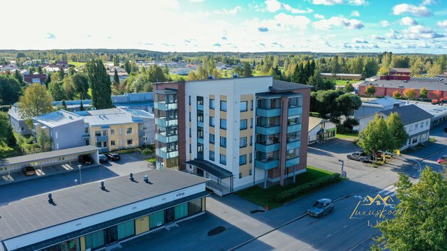 Kauppatie 77