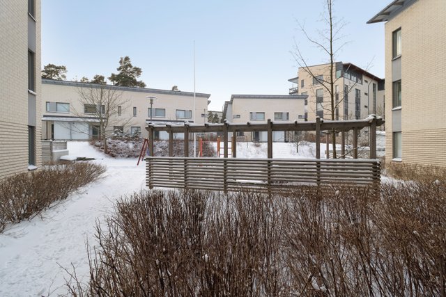 Retkeilijänkuja 8, Helsinki (Vuosaari, Rastila), Kuva 10, esikatselu