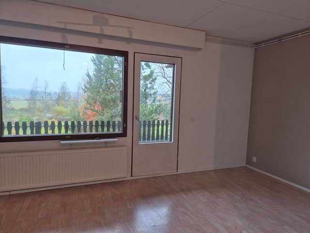 Kivimäenrinne 14 b, Lohja (Pauni), Kuva 3, esikatselu