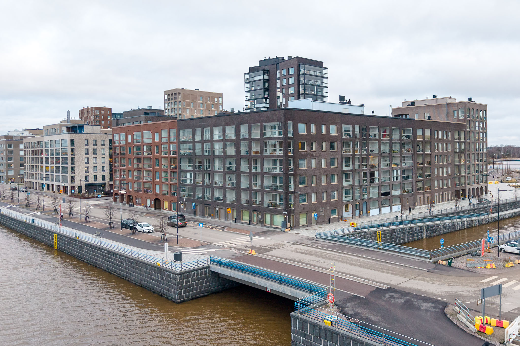 Sompasaarenlaituri 16, Helsinki (Sompasaari), Kuva 12