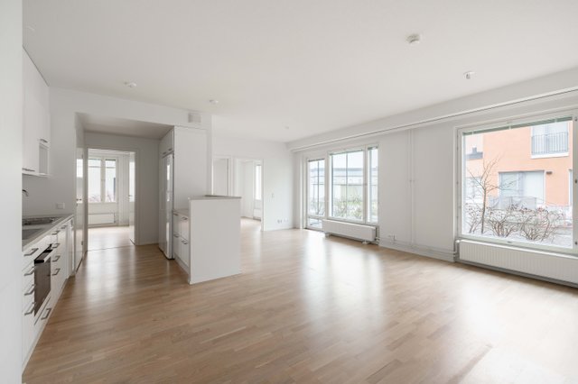 Taidemaalarinkatu 3, Helsinki (Kuninkaantammi), Kuva 1, esikatselu