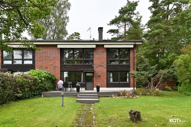 Pihlajatie 6