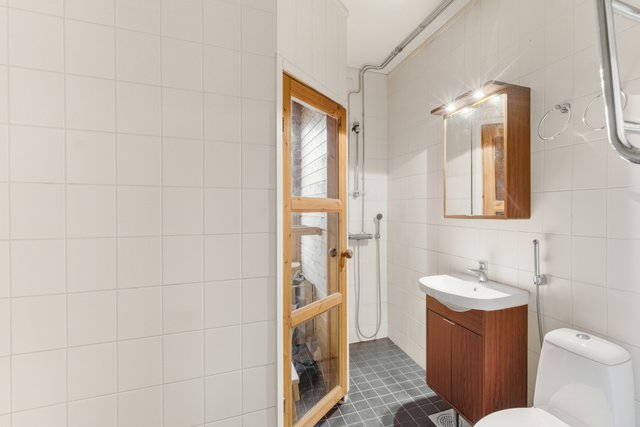 Mannilantie 21, Järvenpää (Keskus), Kuva 15, esikatselu