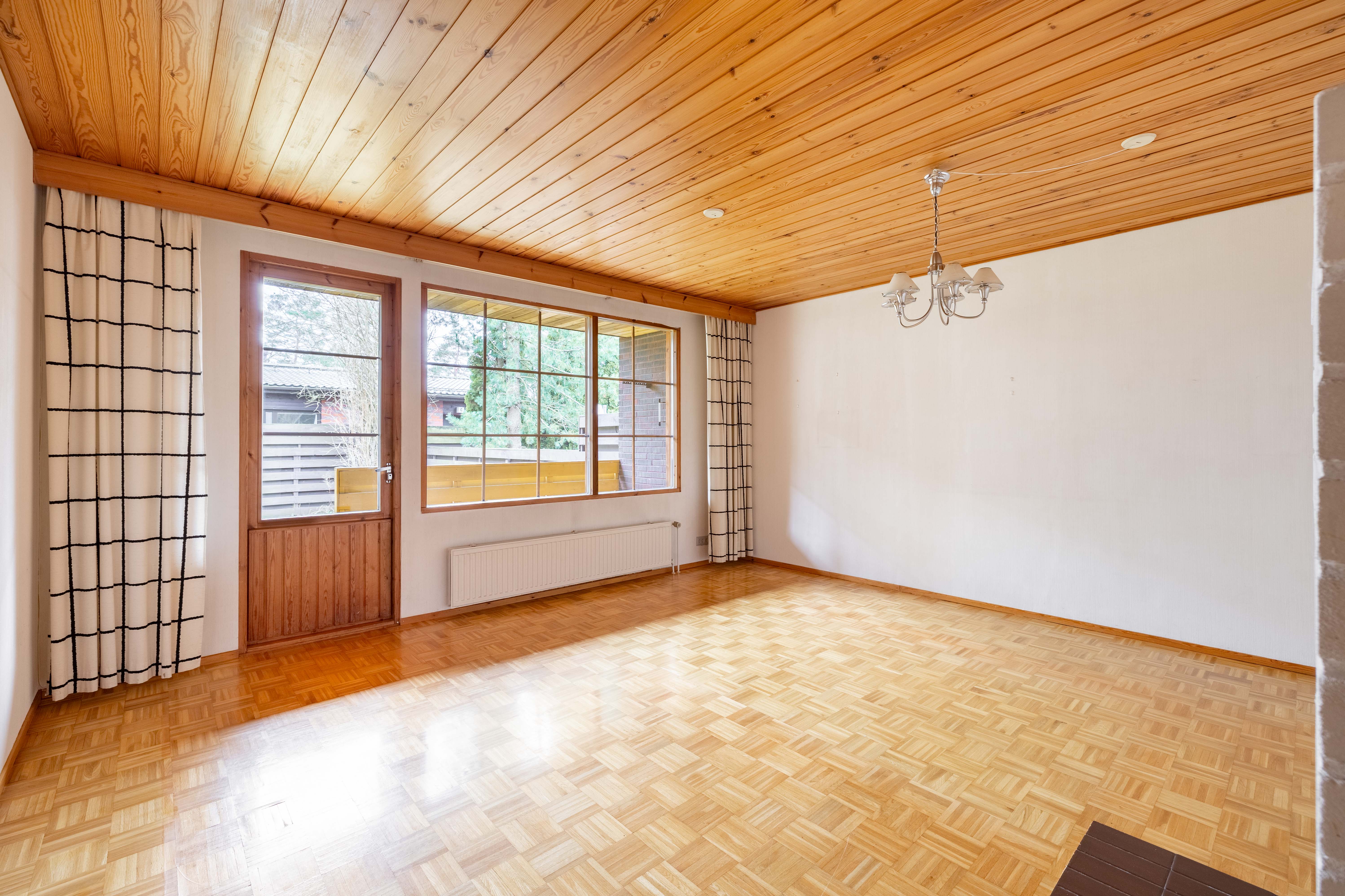 Sarvastonrinne 9, Helsinki (Laajasalo), Kuva 4