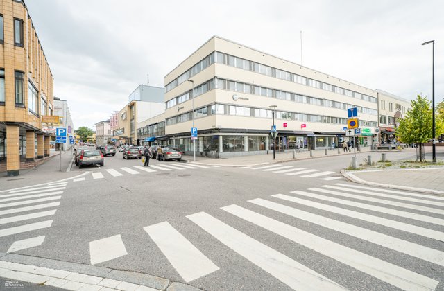 Lundinkatu 10 B