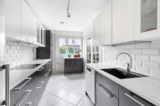 Harakkamyllyntie 1, Helsinki (Myllypuro), Kuva 1, esikatselu