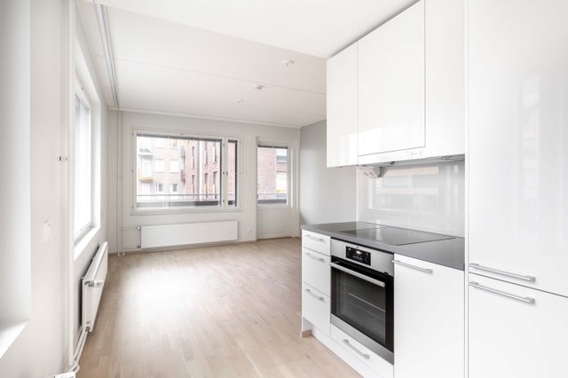 Kutomotie 14, Helsinki (Pitäjänmäki), Kuva 6, esikatselu