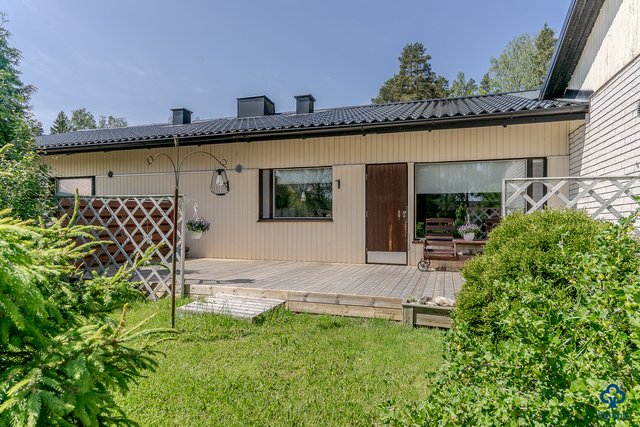 Kirveskalliontie 9 as