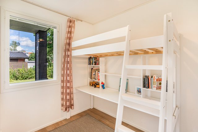 Osmankäämintie 11, Vantaa (Viertola), Kuva 7, esikatselu