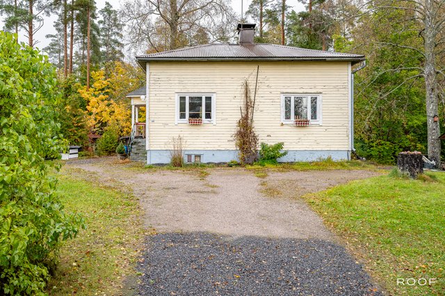 Räfnäsintie 12