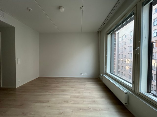 Vehkapolku 10, Vantaa (Tikkurila), Kuva 4, esikatselu