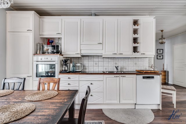 Tiukukuja 4, 21420 Lieto 24