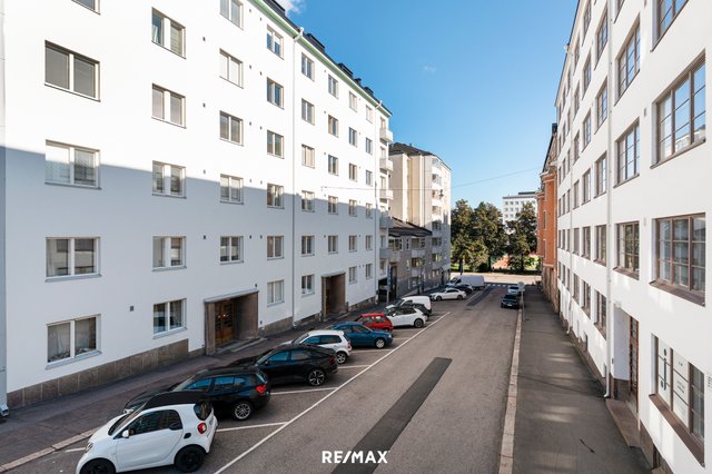 Kalliolanrinne 3 A