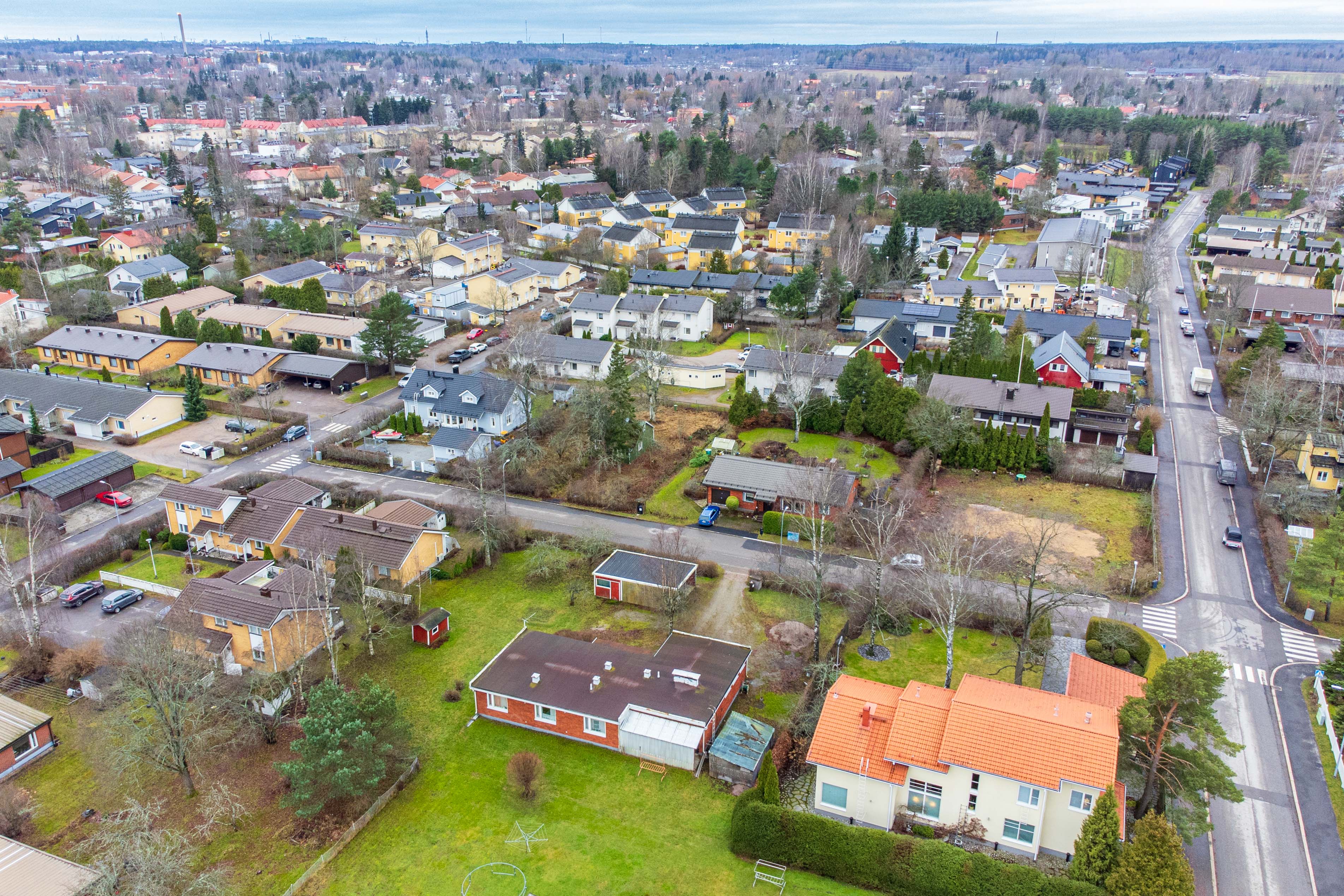 Hippiäistie 3, Helsinki (Tapaninkylä), Kuva 4