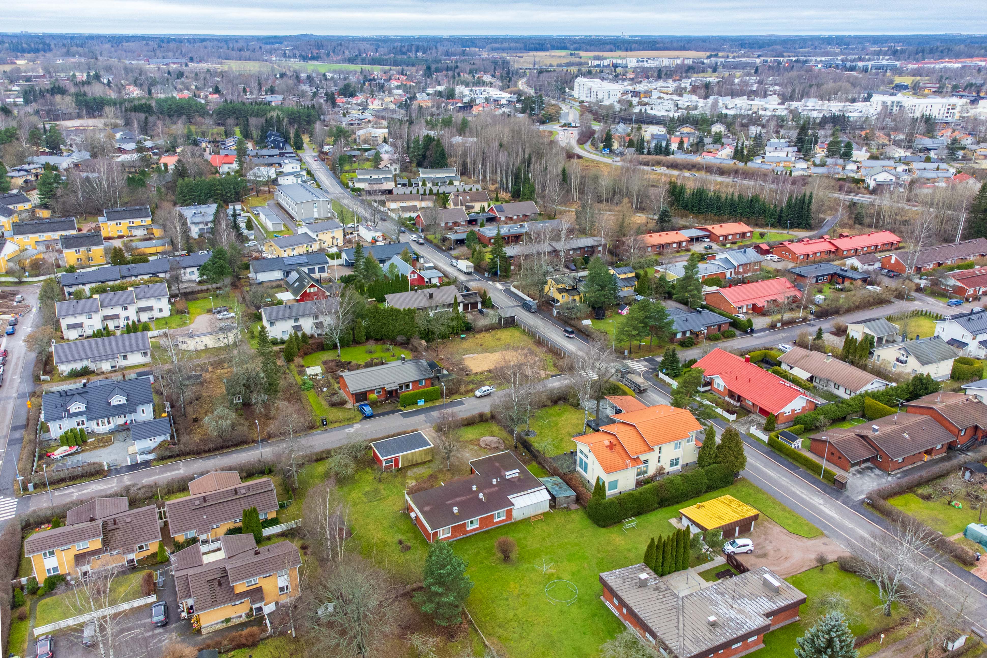 Hippiäistie 3, Helsinki (Tapaninkylä), Kuva 2