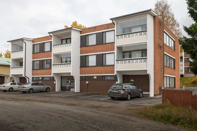 Leirikatu 12 A
