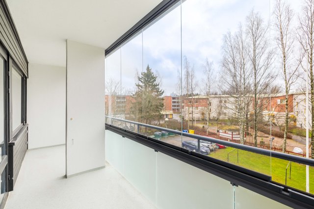 Saniaistie 12, Helsinki (Tapanila), Kuva 4, esikatselu