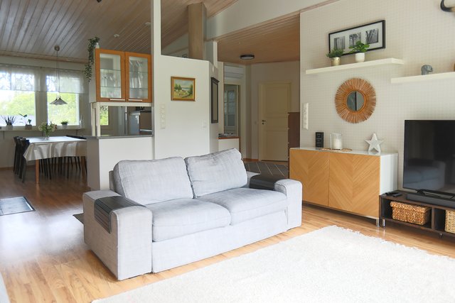 Niittäjäntie 1, Nilsiä (Nilsiä), Kuva 8, esikatselu