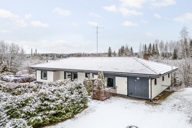 Kurkimäentie 1375, Kuopio (Pihkainmäki), Kuva 1, esikatselu