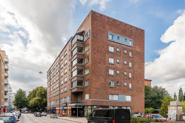 Läntinen Pitkäkatu 37 B