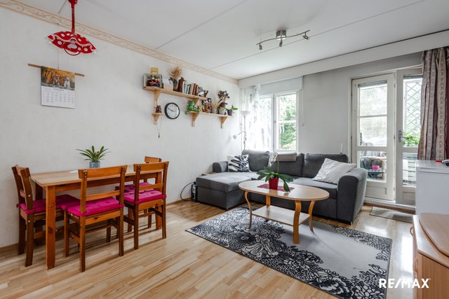 Aarteenetsijänkuja 10 A