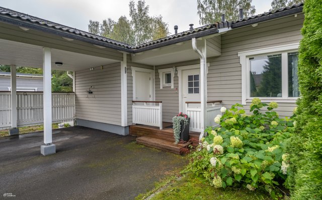 Kevätesikontie 2 A
