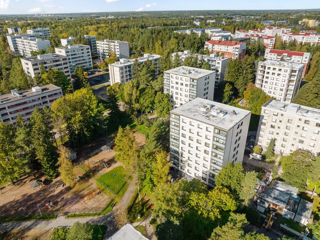 Raskinpolku 9 E