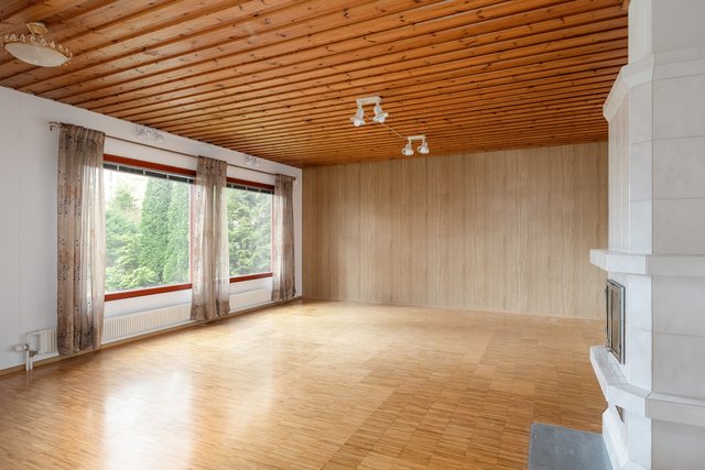 Koulutie 9, Nastola (Rakokivi), Kuva 3, esikatselu