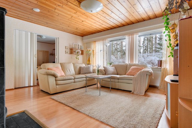 Koivikkotie 5, Parola (Parola), Kuva 8, esikatselu