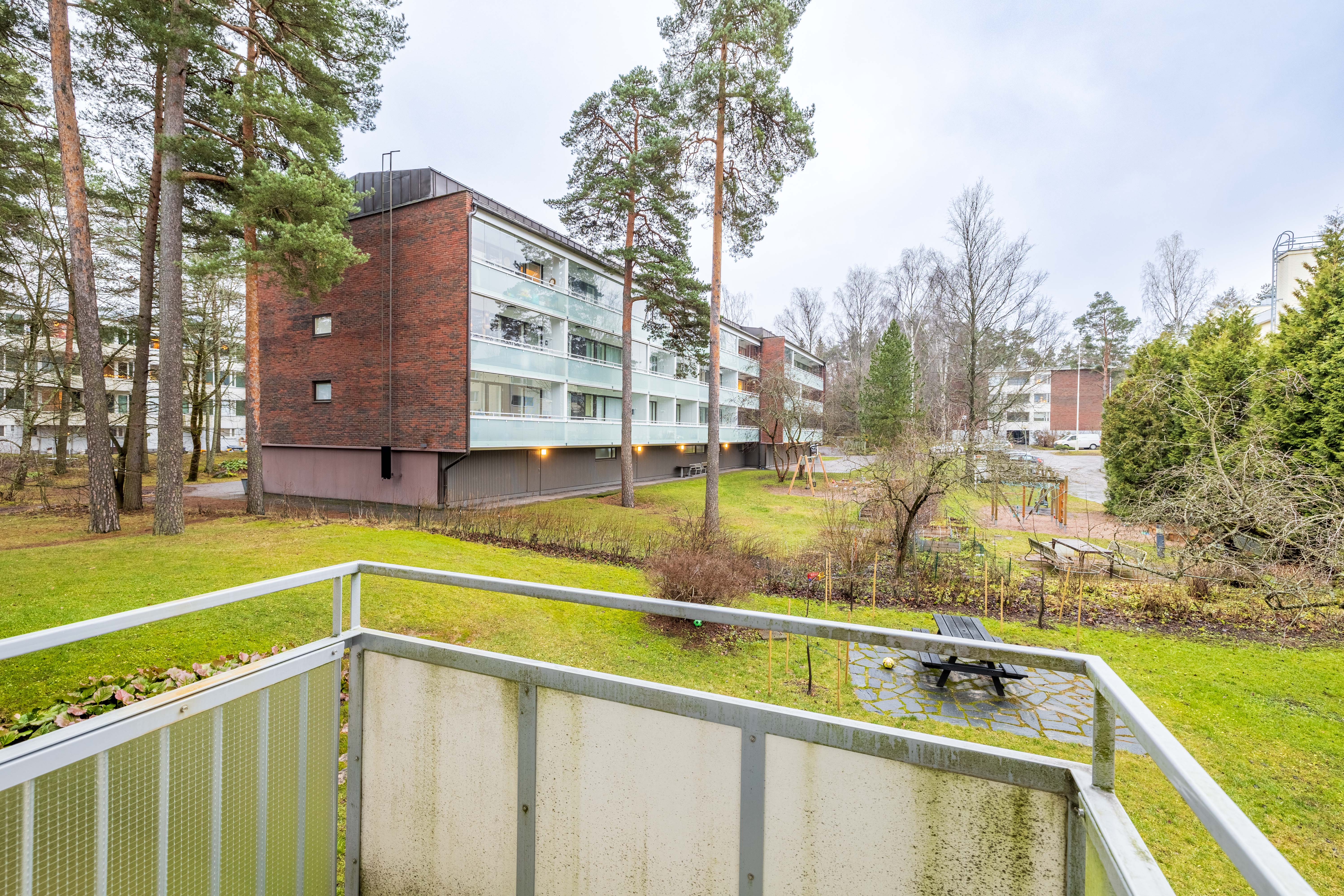 Kirkkoherrantie 3, Helsinki (Veräjämäki), Kuva 9