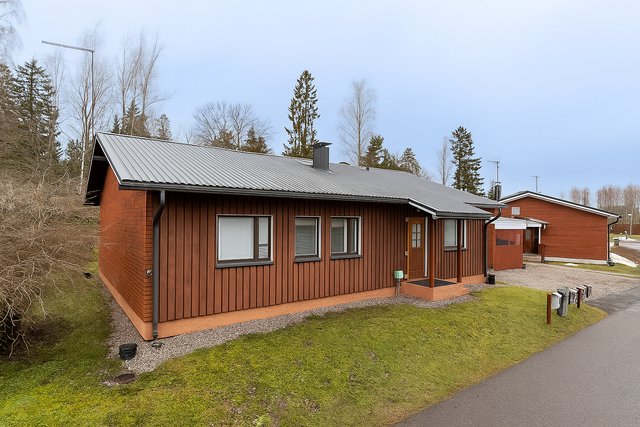 Mäkitie 23