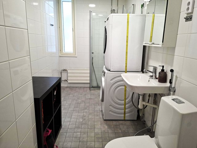 Kiertotähdentie 2, Helsinki (Siltamäki), Kuva 7, esikatselu