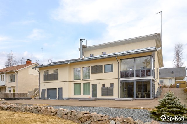 Pitkäsaarentie 5
