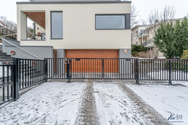 Rieskalähteentie 10, 20300 TURKU 37