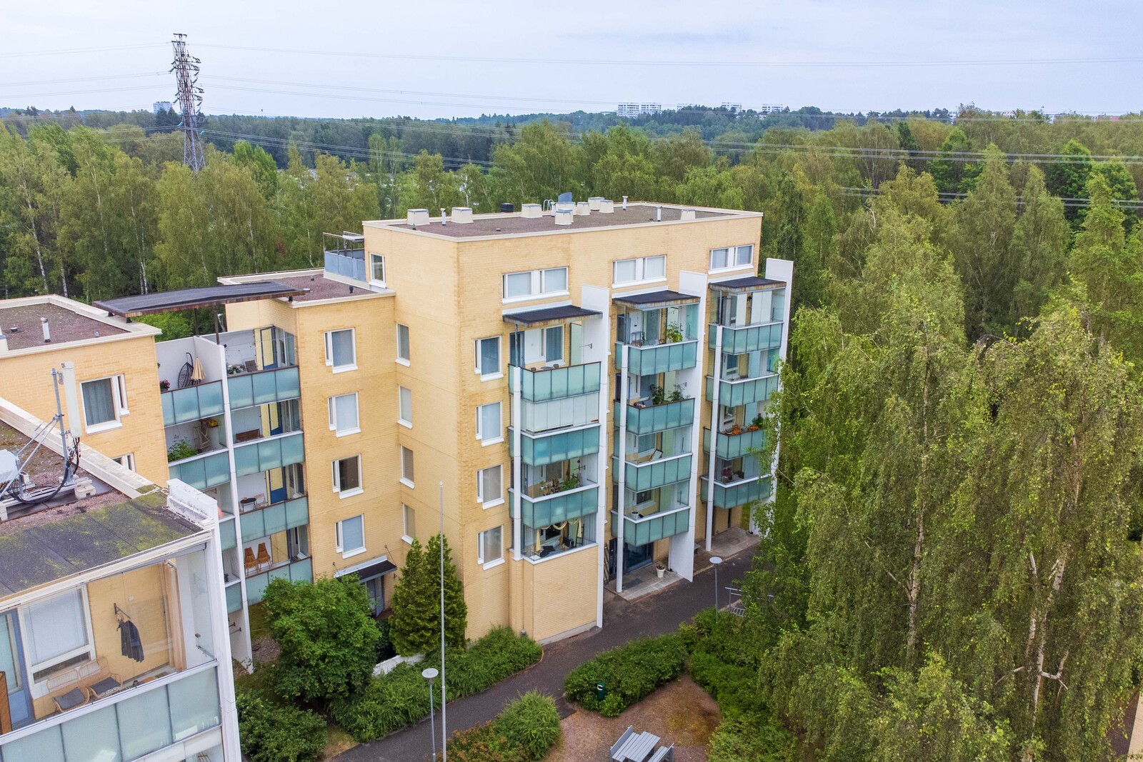 Tulvaniitynpolku 5, Helsinki (Veräjälaakso), Kuva 13