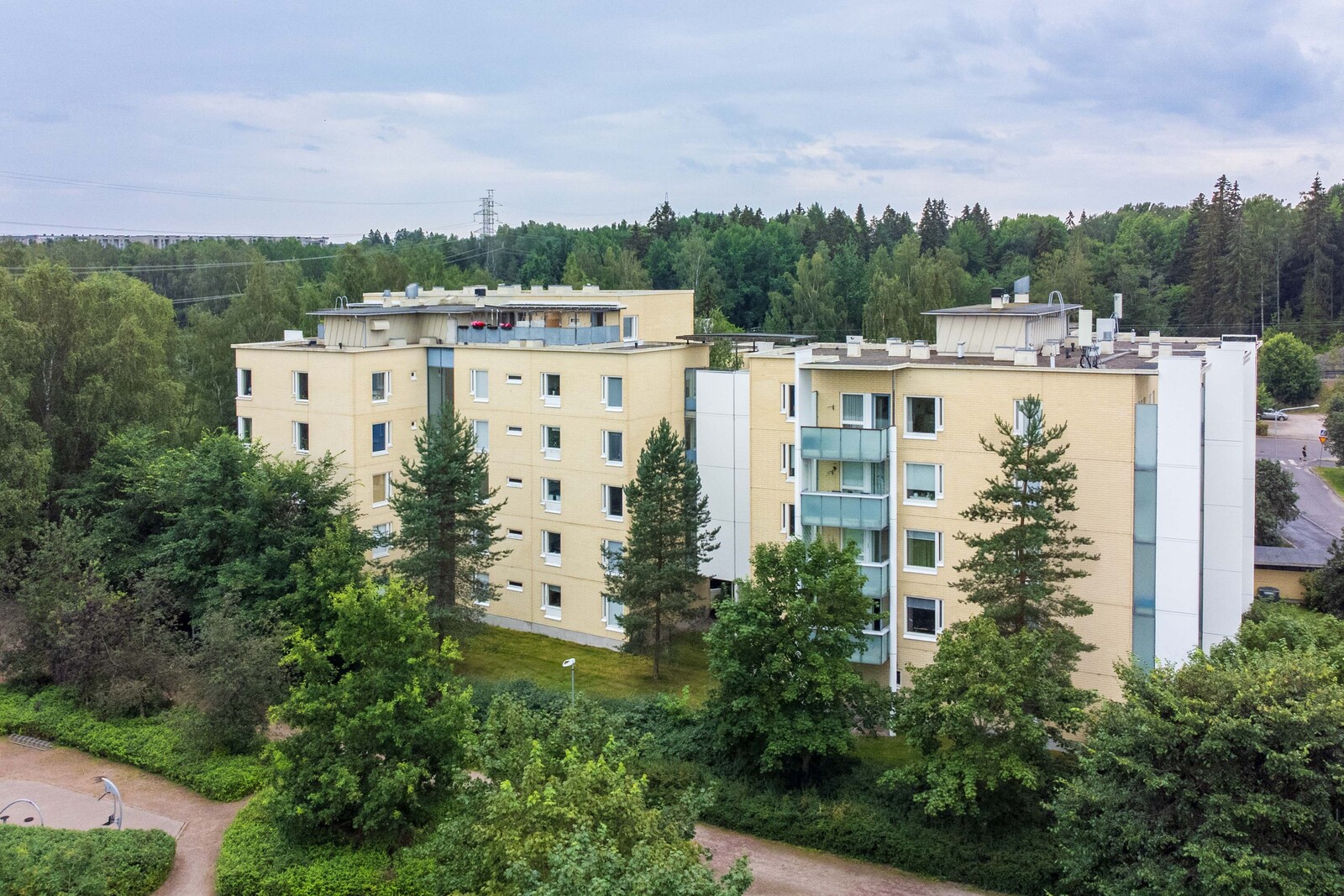 Tulvaniitynpolku 5, Helsinki (Veräjälaakso), Kuva 14